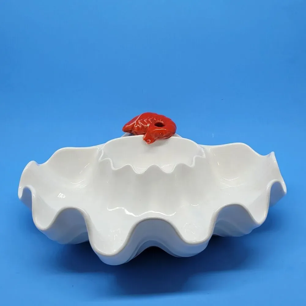 Unbranded ceramic clam